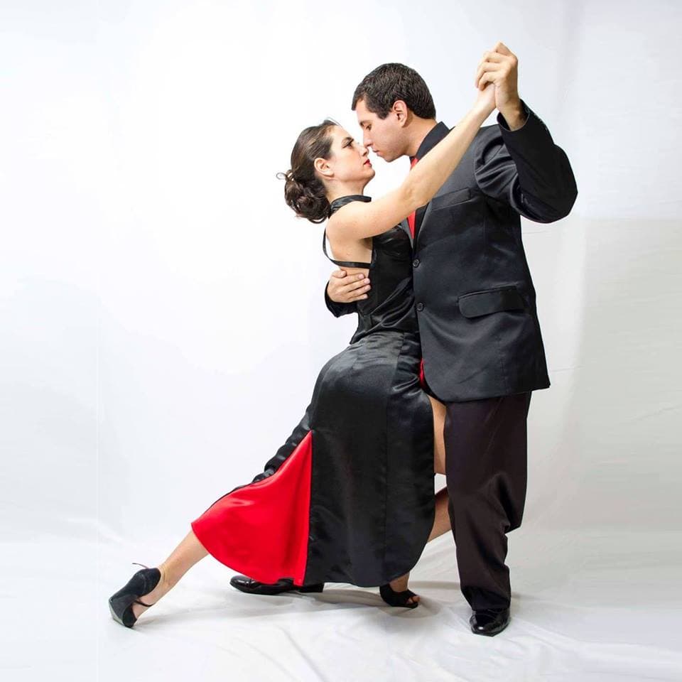 Clases de tango en Buenos Aires - Tango classes. Cdad. Autónoma de Buenos Aires